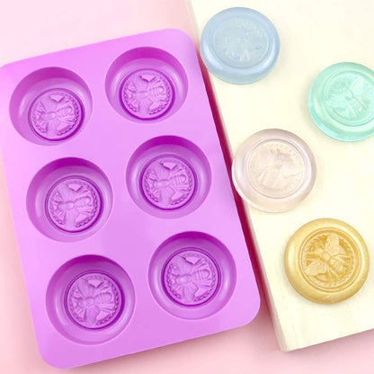 Silicone Round Honeybee Soap Mould — image 6